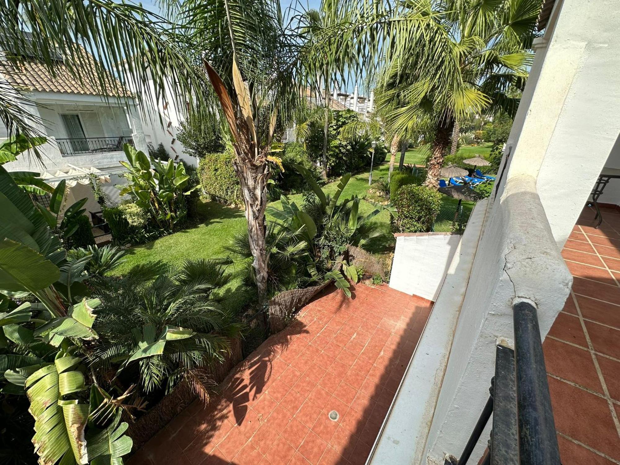 Apartamentos Naranjos Del Sol Marbella Eksteriør billede