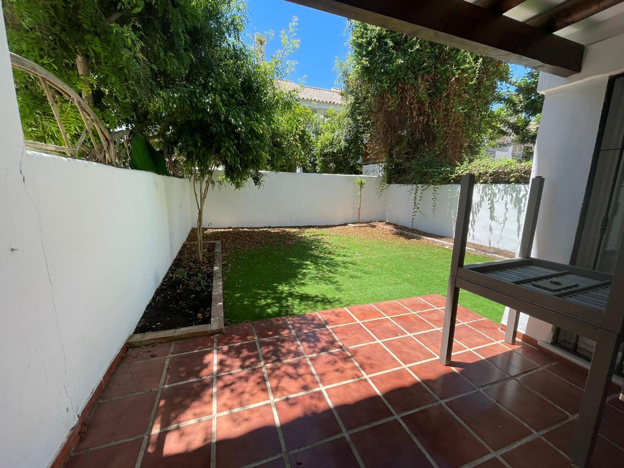 Apartamentos Naranjos Del Sol Marbella Eksteriør billede