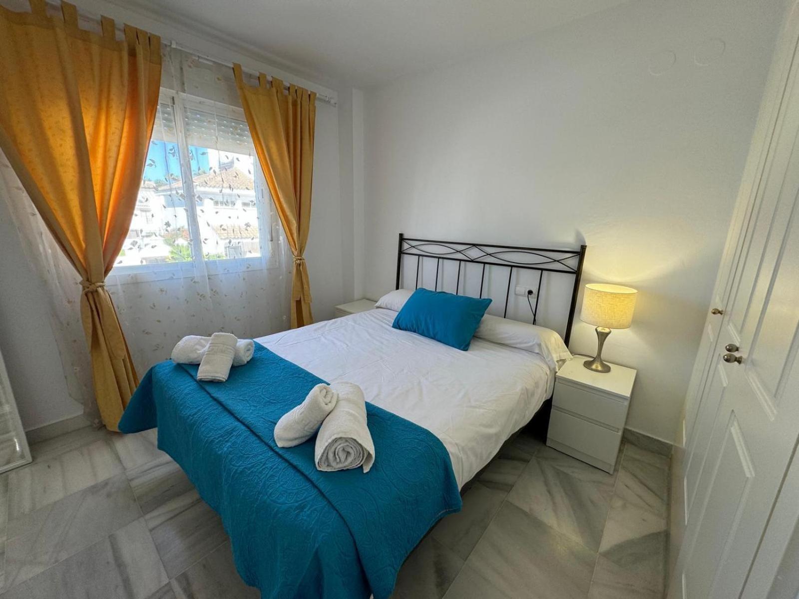 Apartamentos Naranjos Del Sol Marbella Eksteriør billede