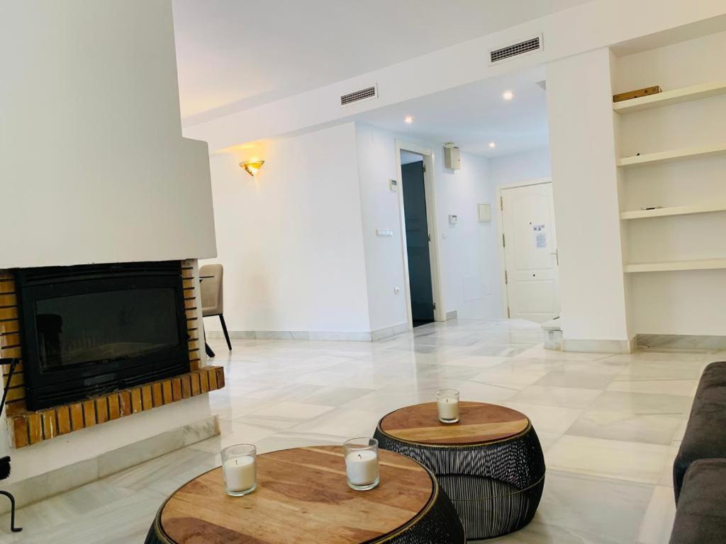 Apartamentos Naranjos Del Sol Marbella Eksteriør billede