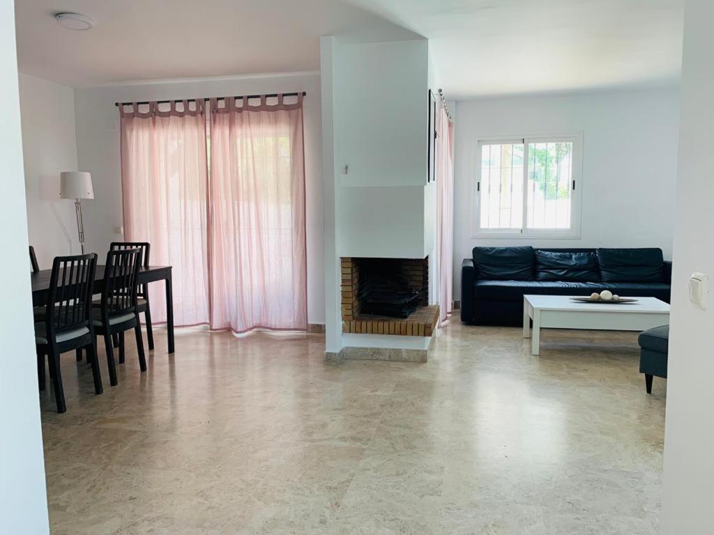 Apartamentos Naranjos Del Sol Marbella Eksteriør billede