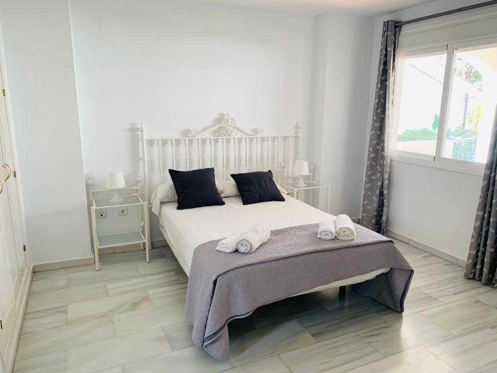 Apartamentos Naranjos Del Sol Marbella Eksteriør billede