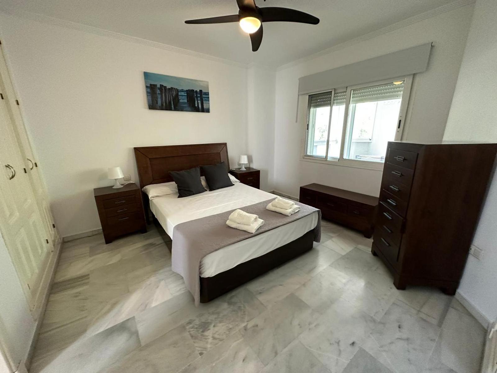 Apartamentos Naranjos Del Sol Marbella Eksteriør billede
